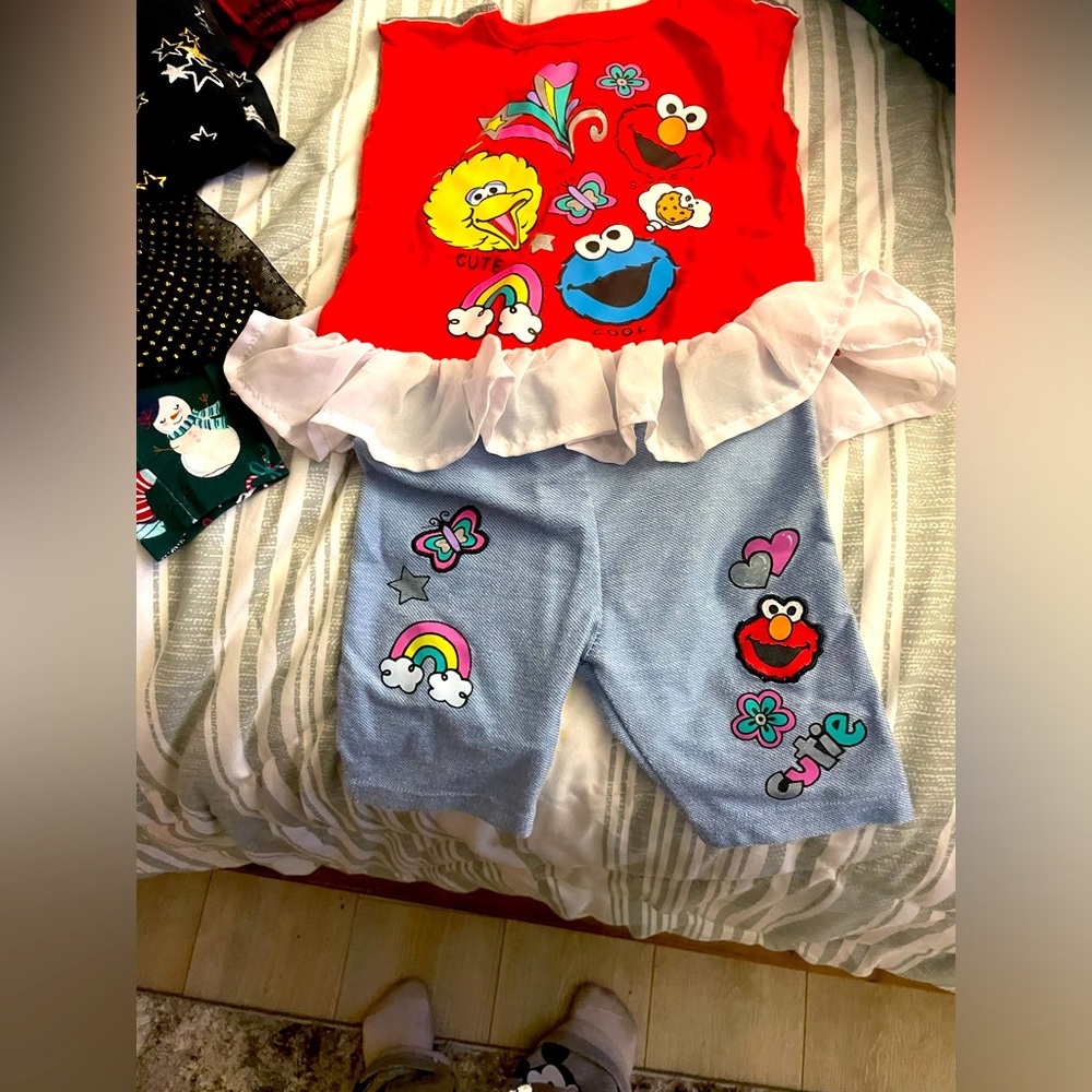 Disney Girl Elmo shirt & pants Sz2T